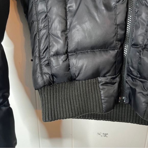 The North Face Black Hooded Puffer Jacket Cropped Down 550 Fill Women's S - Picture 9 of 11